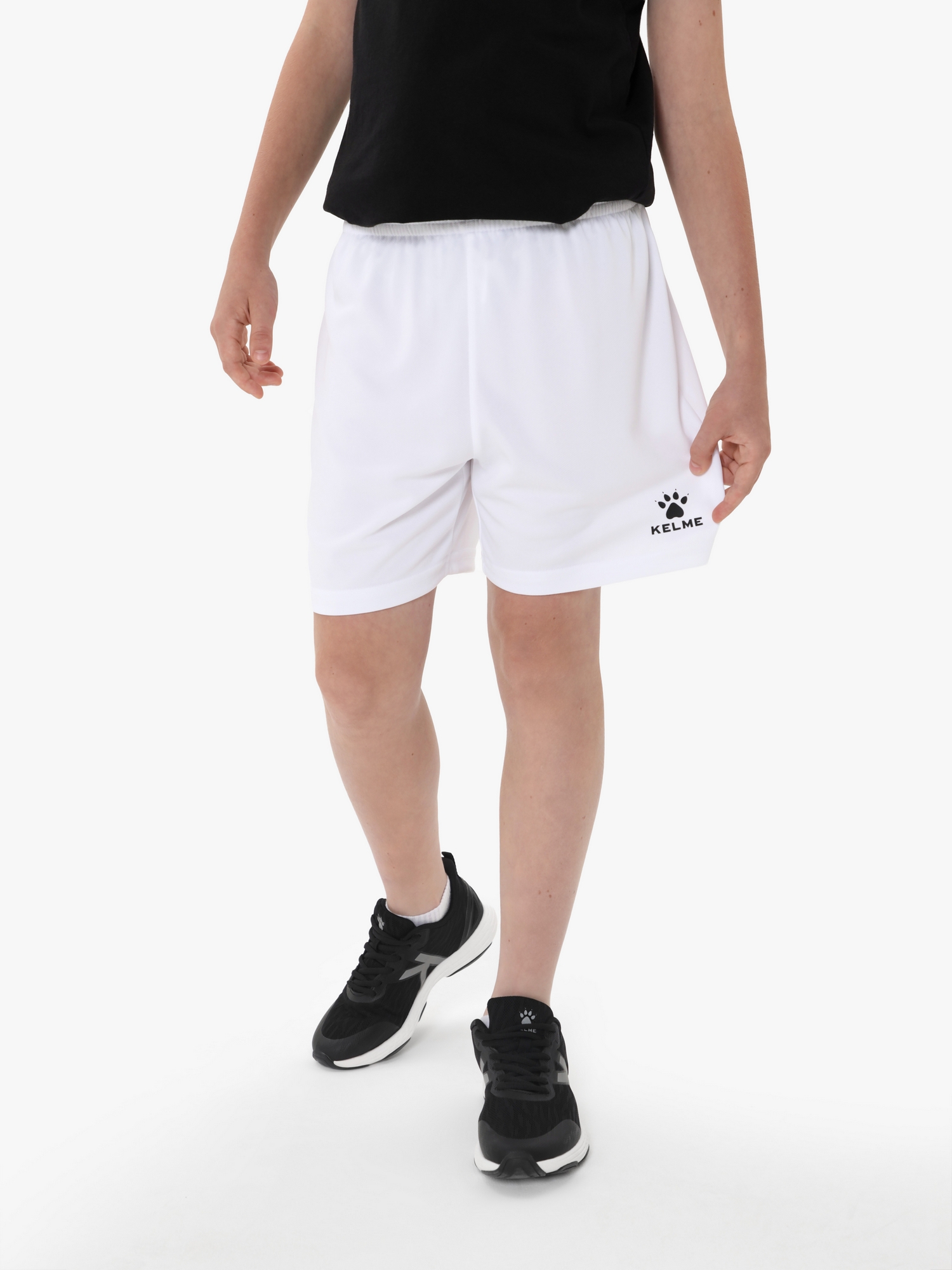 Детские шорты Kelme Football Shorts 7351ZB3255-100 White