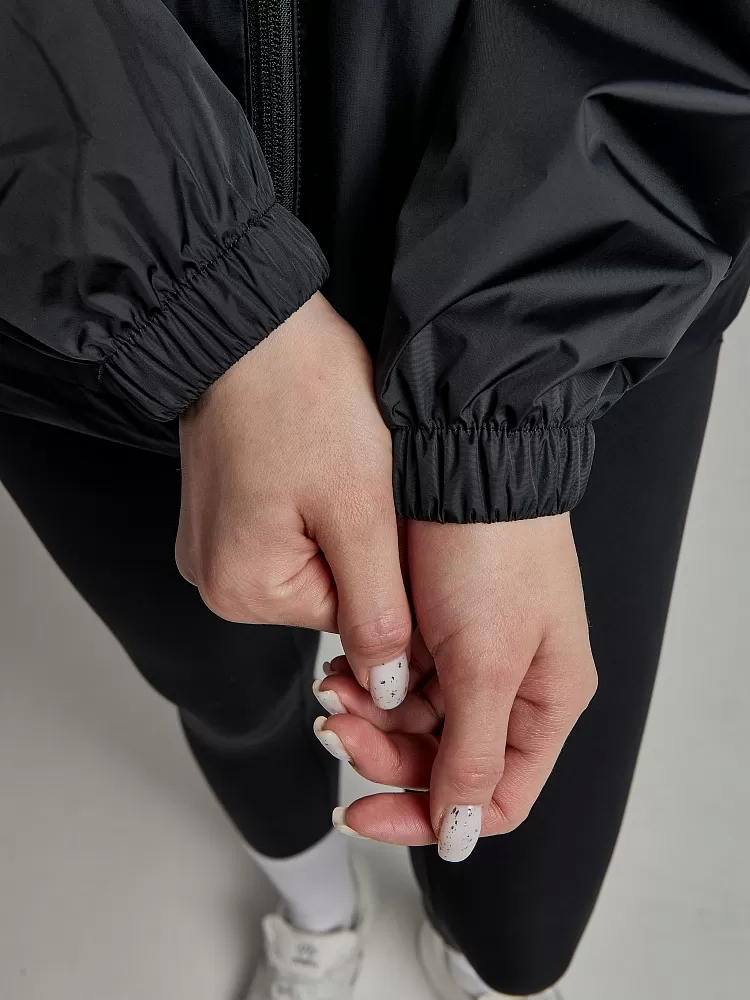 Ветровка Kelme Raincoat 3801241-000 Black