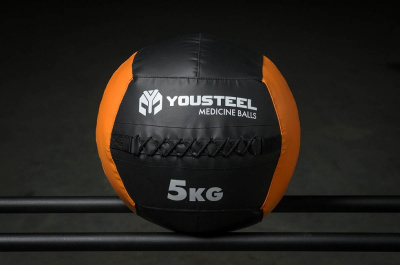 Медбол 5кг, со шнуровкой YouSteel