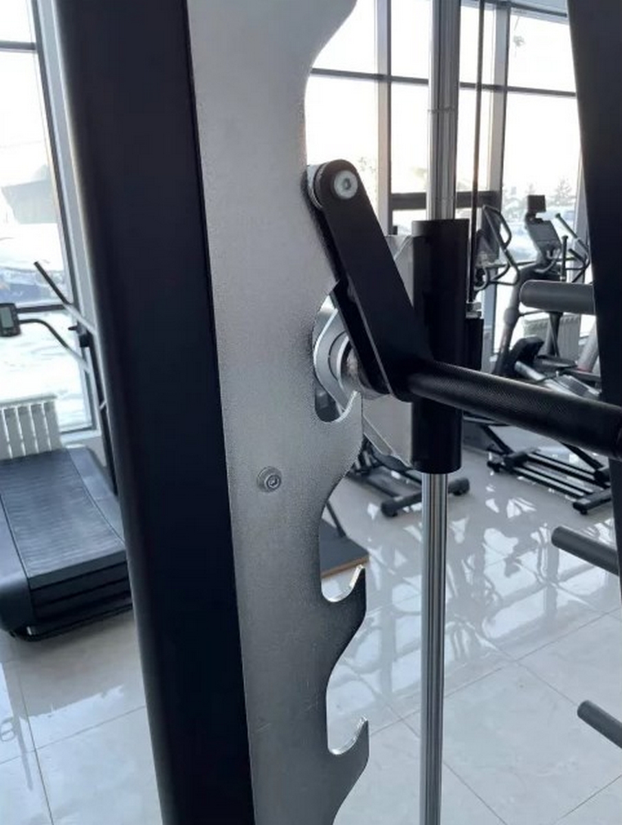 UltraGym UG-CL518: Машина Смита