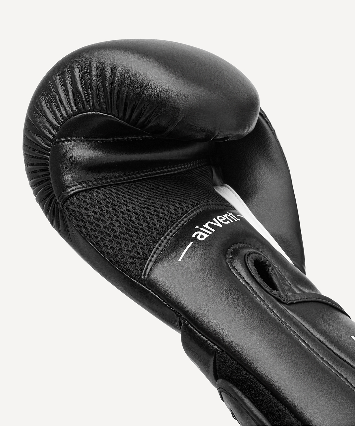 Перчатки боксерские, 12 oz Insane IMPACT, черный