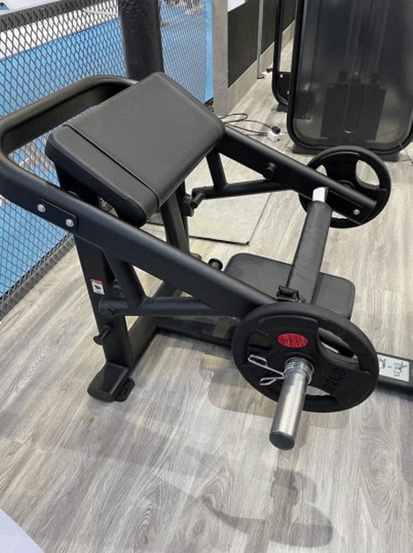UltraGym UG-CL633 Глют-машина