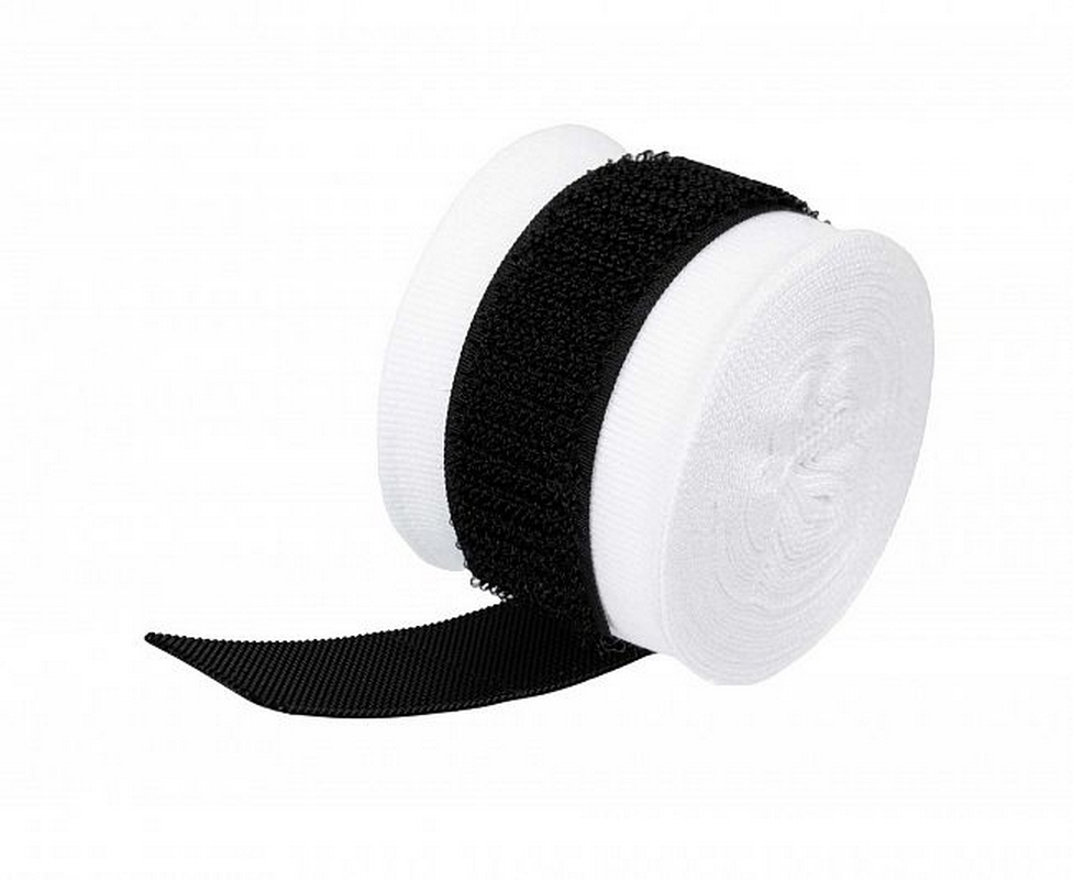 Бинты боксерские, длина 4,5 м Clinch Boxing Hand Wrap Undefeated C240 белый