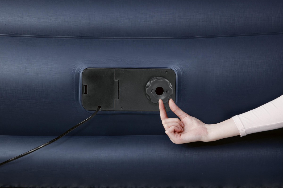 Надувная кровать Bestway Tritech Airbed 203х193х56см с подголовником 67692