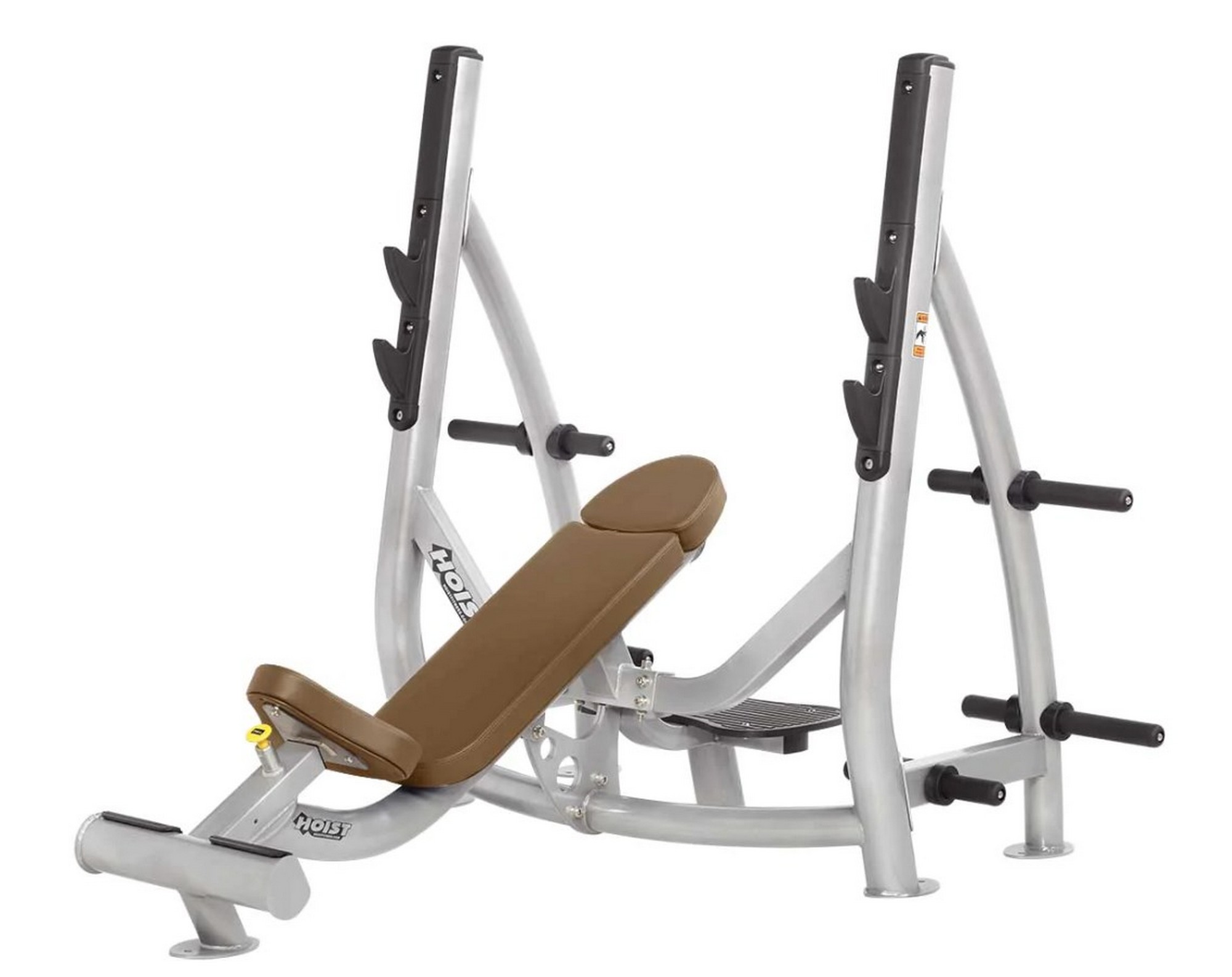 Олимпийская наклонная скамья с держателями дисков Hoist CF-3172 | Premium Fitness