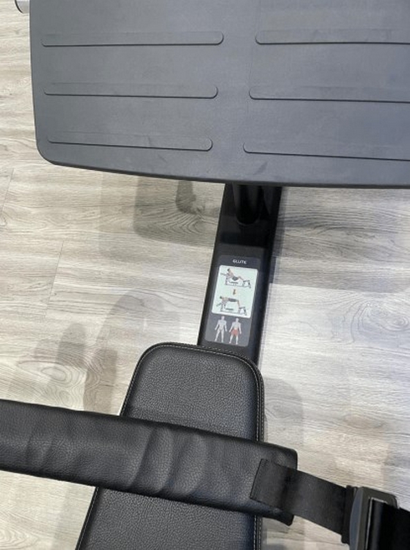 UltraGym UG-CL633 Глют-машина