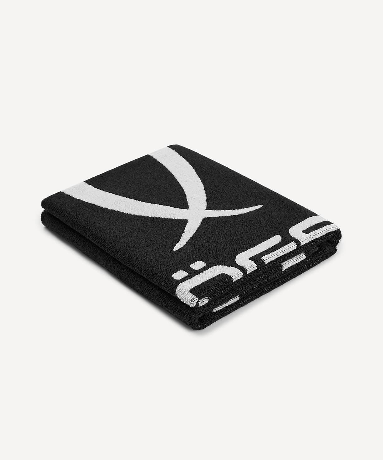 Полотенце спортивное, 70х140см Jogel ESSENTIAL Towel L, черный\белый