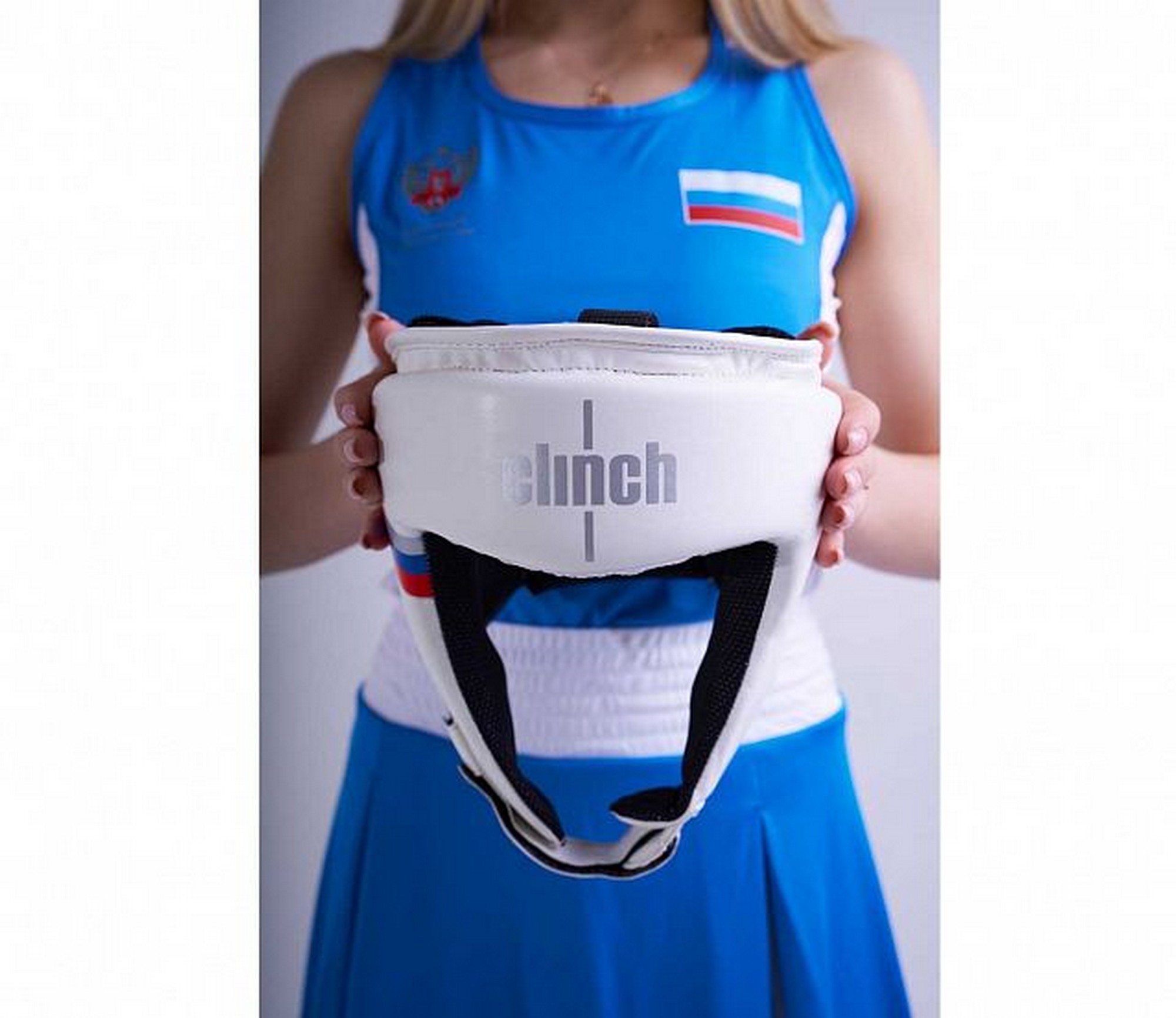 Шлем боксерский Clinch Olimp C112 белый
