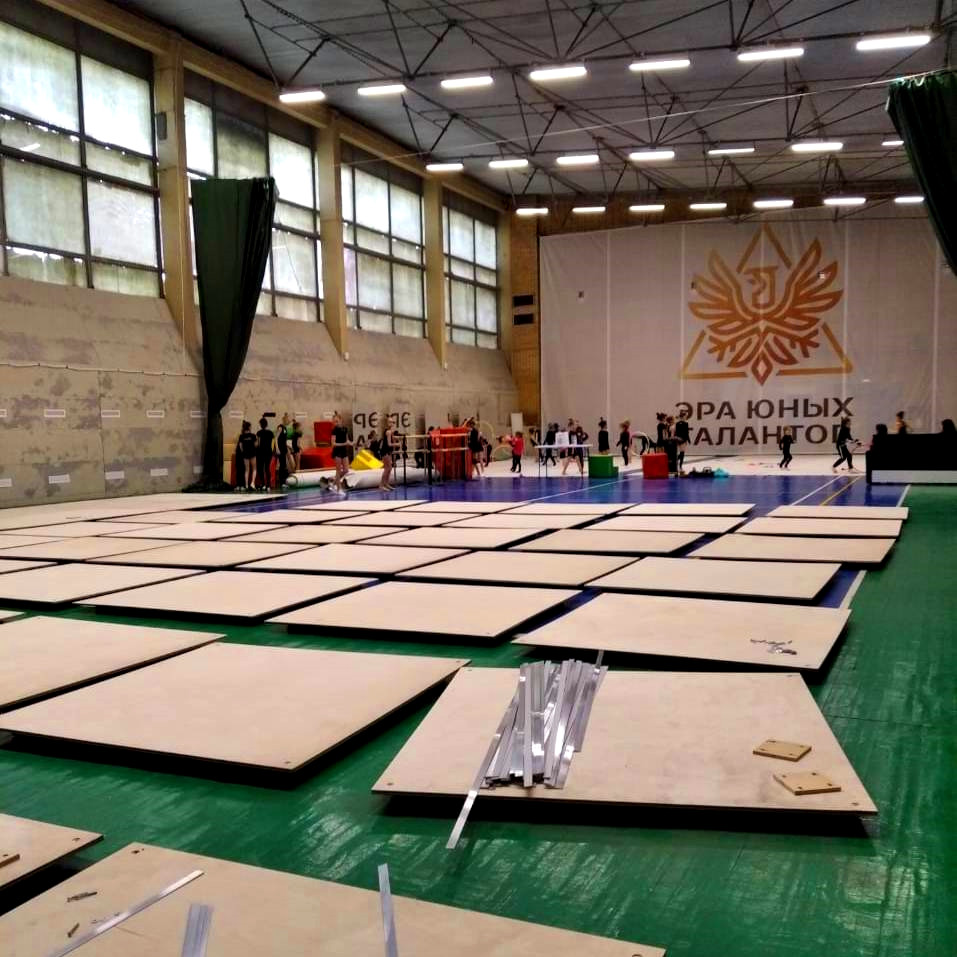 Помост для художественной гимнастики GymSport RHYTHMIC с амортизаторами 7х7 для ковра 8х8