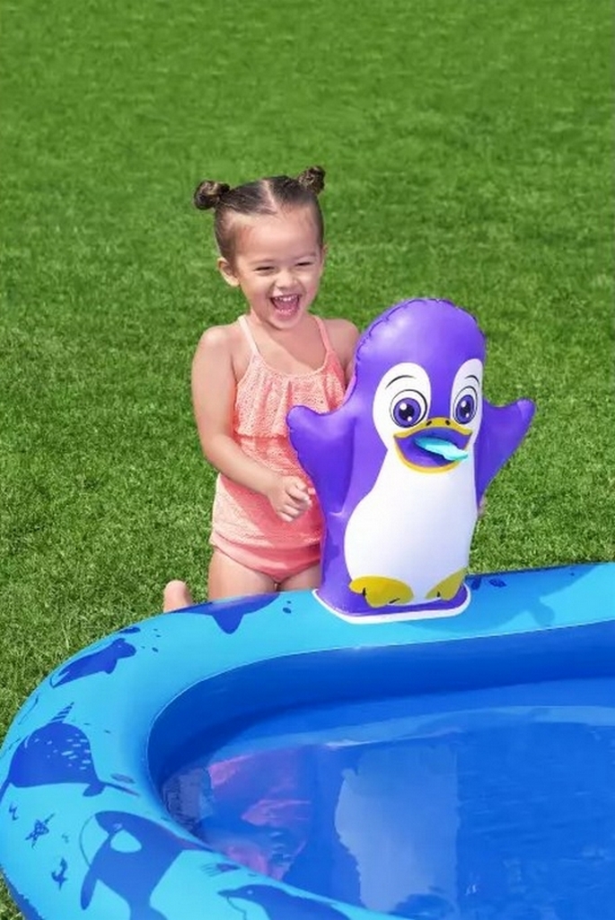 Детский надувной бассейн 134х131x73см, 84 л, от 2 лет Bestway Polar Pals, с игрушками 53156