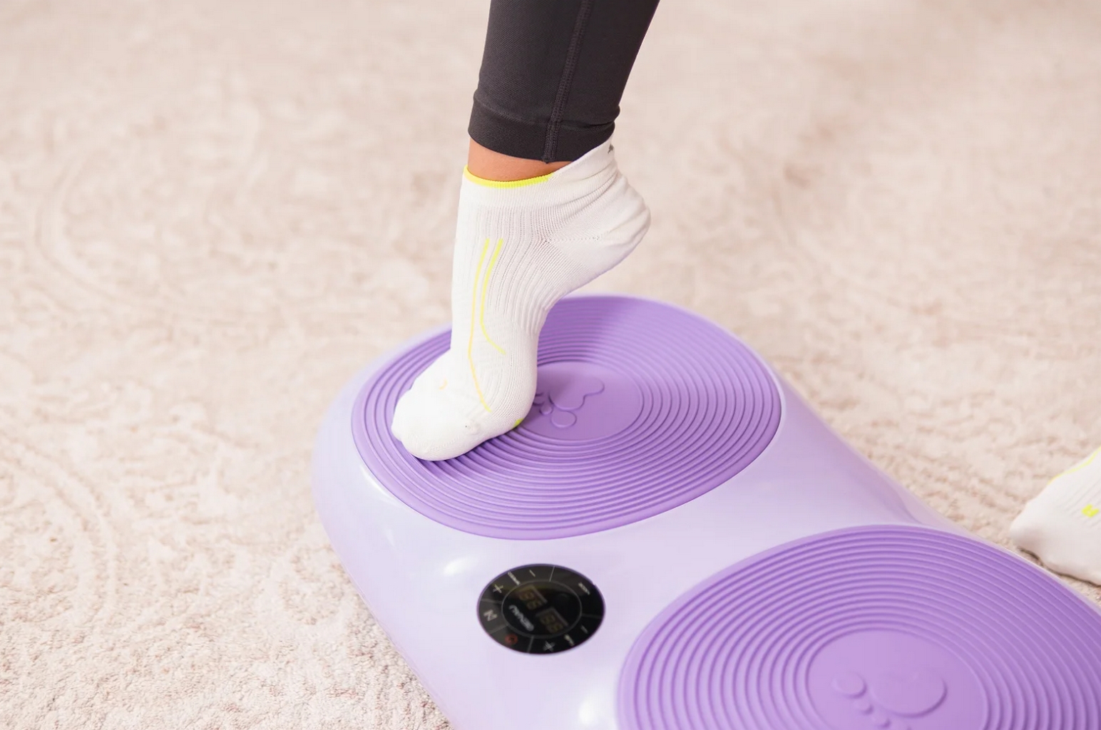 Виброплатформа GENAU VibroFit V3 Minty Purple