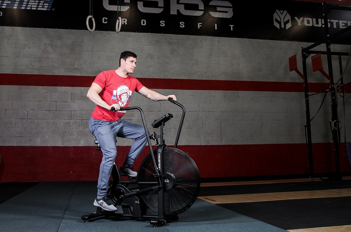Велотренажер YouSteel AirBike