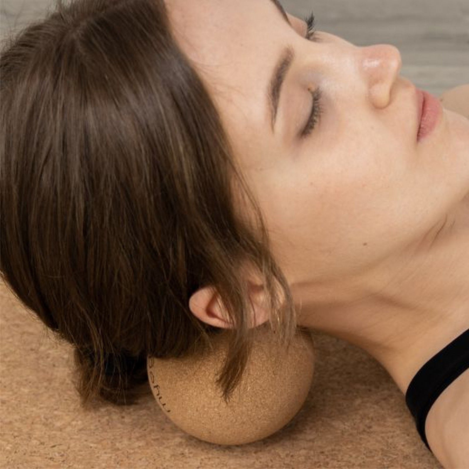 Массажный мяч d10см, пробка Myga Cork Massage Ball RY1347