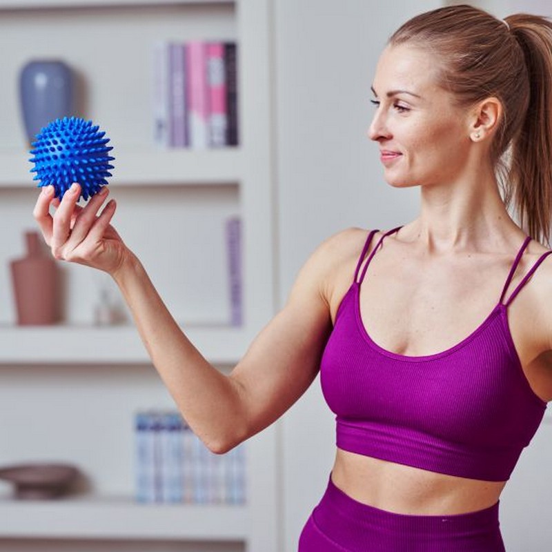 Массажный мяч TOGU Spiky Massage Ball 464000\BL-00-00 синий