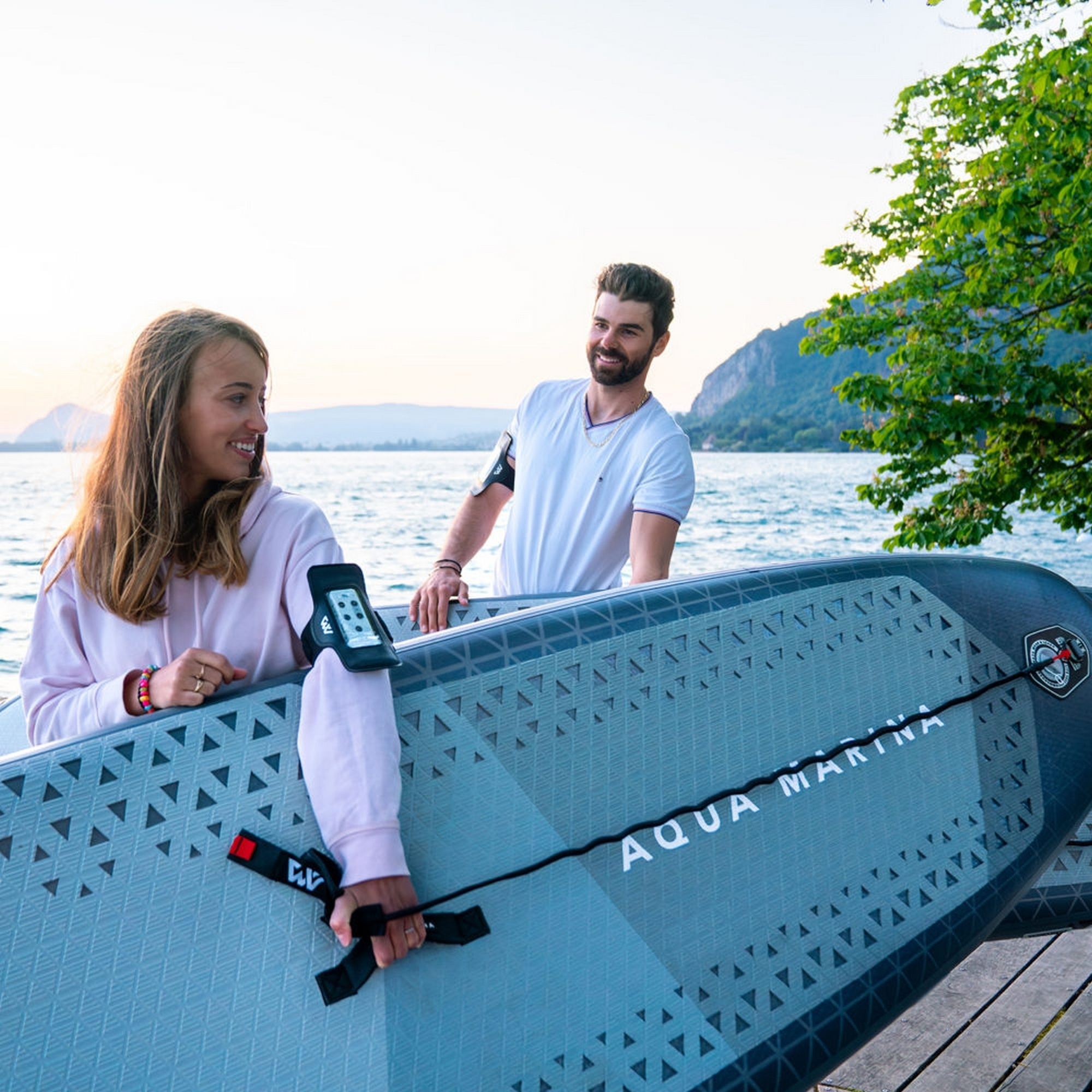 SUP-доска 315х79х15см, Ambient Light System, киль, лиш, до 140кг Aqua Marina Glow BT-24GL