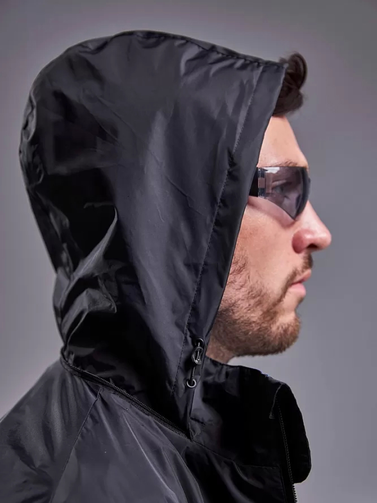 Ветровка Kelme Raincoat 3801241-000 Black