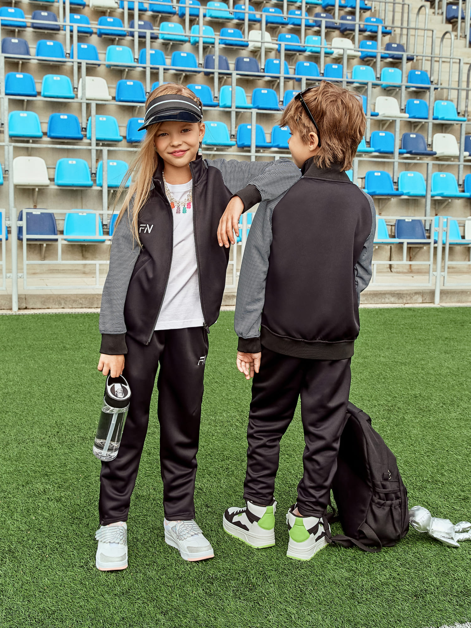 Детский спортивный костюм FN Dynamic Kid KFN4251001-000 Black\Grey