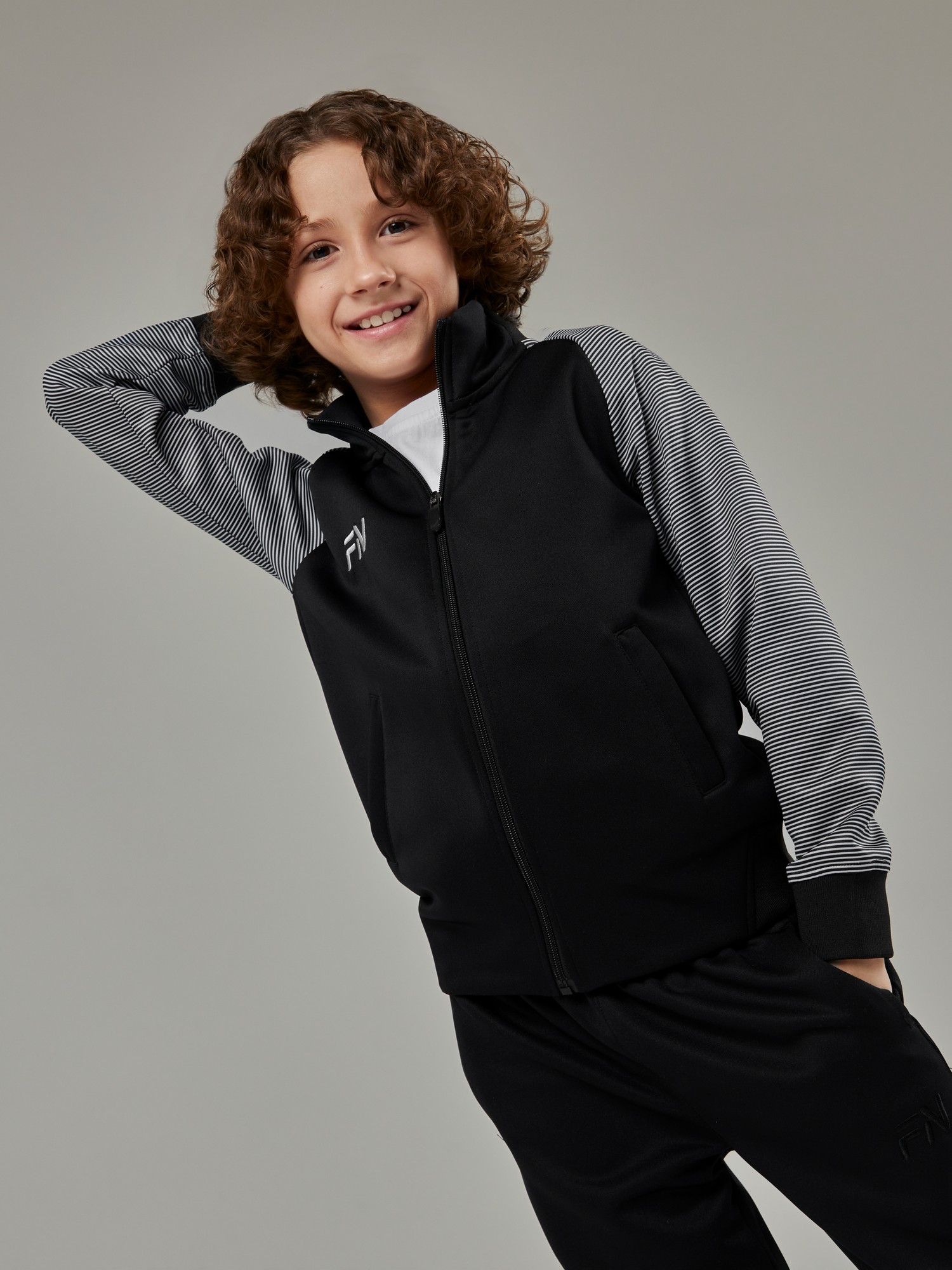 Детский спортивный костюм FN Dynamic Kid KFN4251001-000 Black\Grey