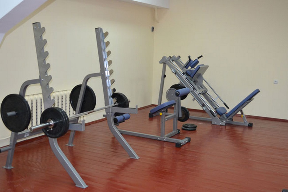 Стойка для жима и приседа Impulse IFSS | Premium Fitness