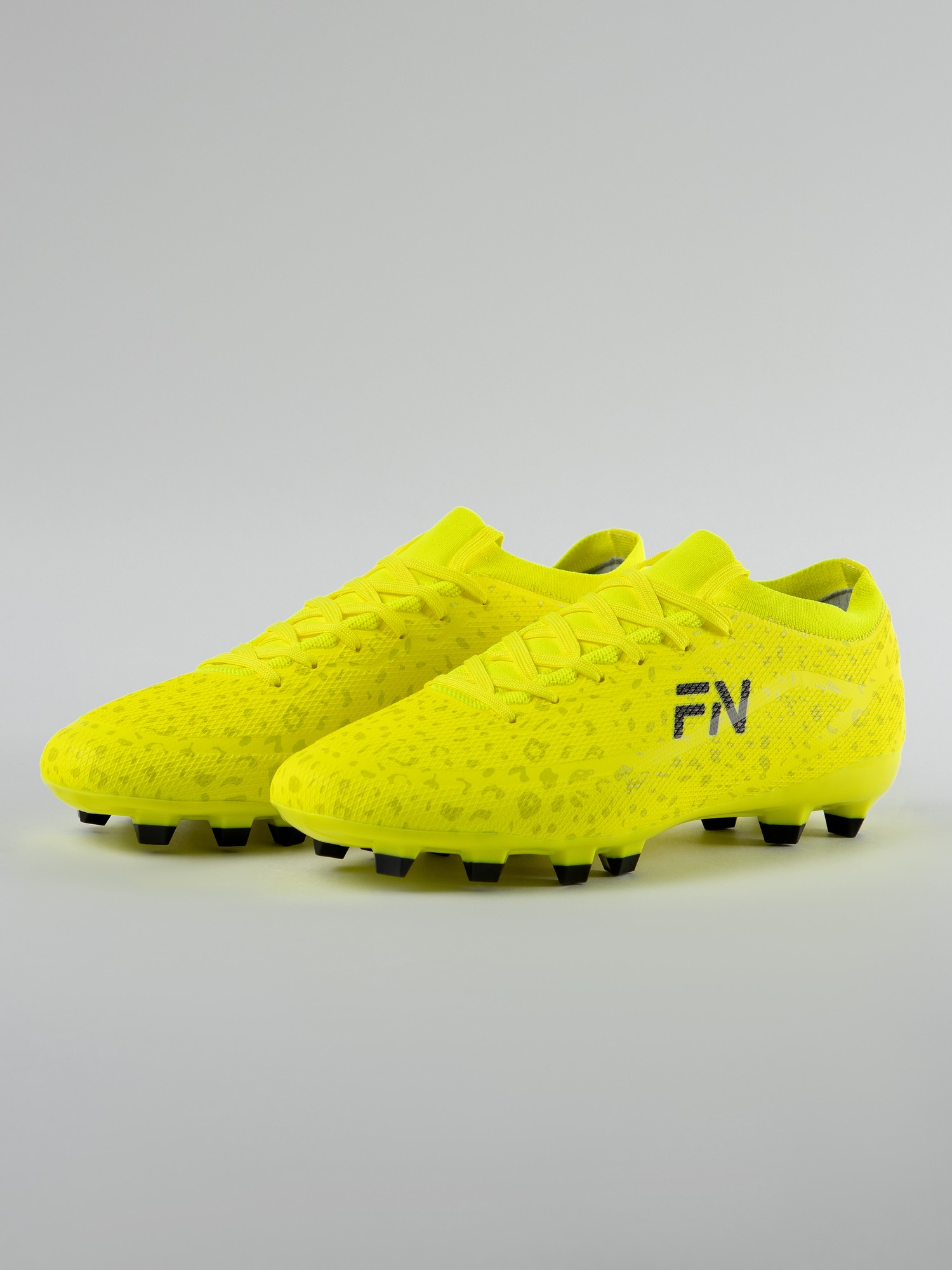 Бутсы FN Vector (MG) FN5031002-918 Light Green