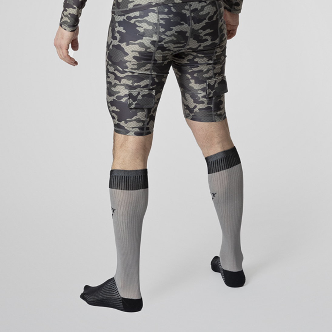 Шорты с защитной пластиковой раковиной Mad Guy Camo-Line JR net\коричневый