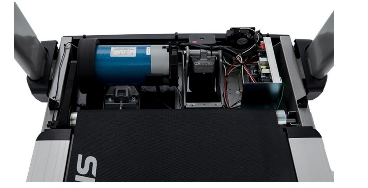 Беговая дорожка SPIRIT XT685 DC