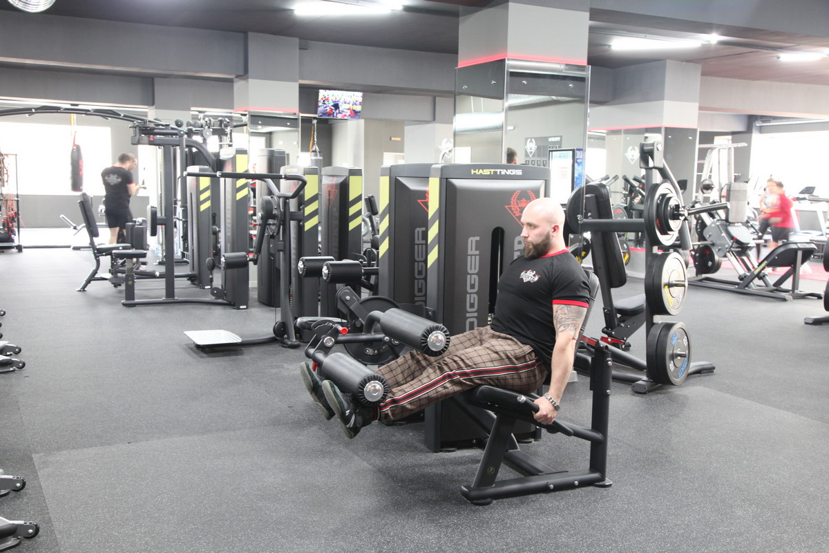 Сгибание и Разгибание ног сидя Hasttings Digger HD025-1 | Premium Fitness