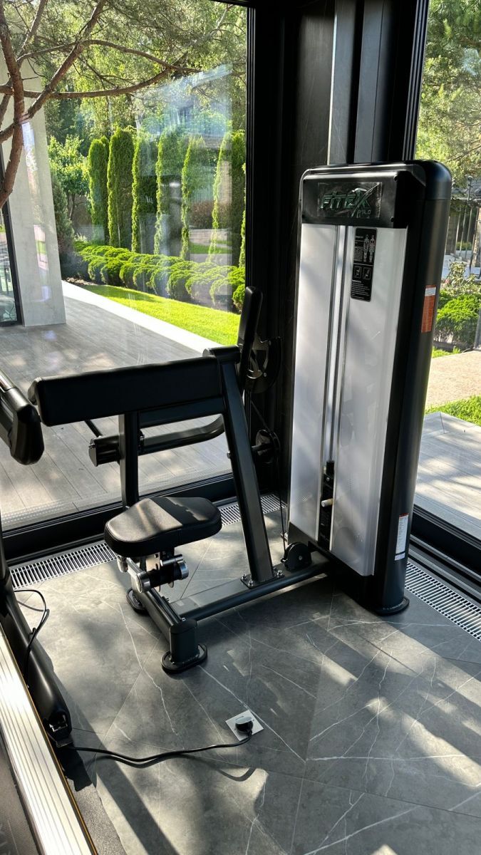 Бицепс-машина Fitex Pro FTX-61F10 | Premium Fitness