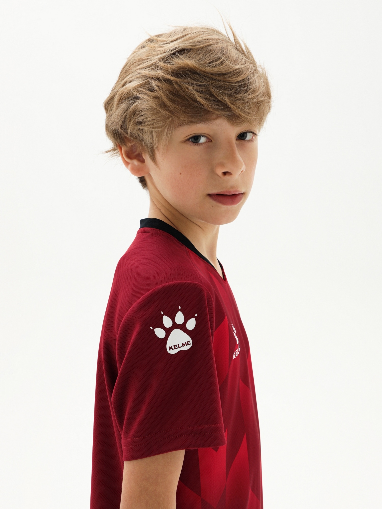 Детская футбольная форма Kelme Short-Sleeved Football Suit 8251ZB3003-603 Burgundy\Black