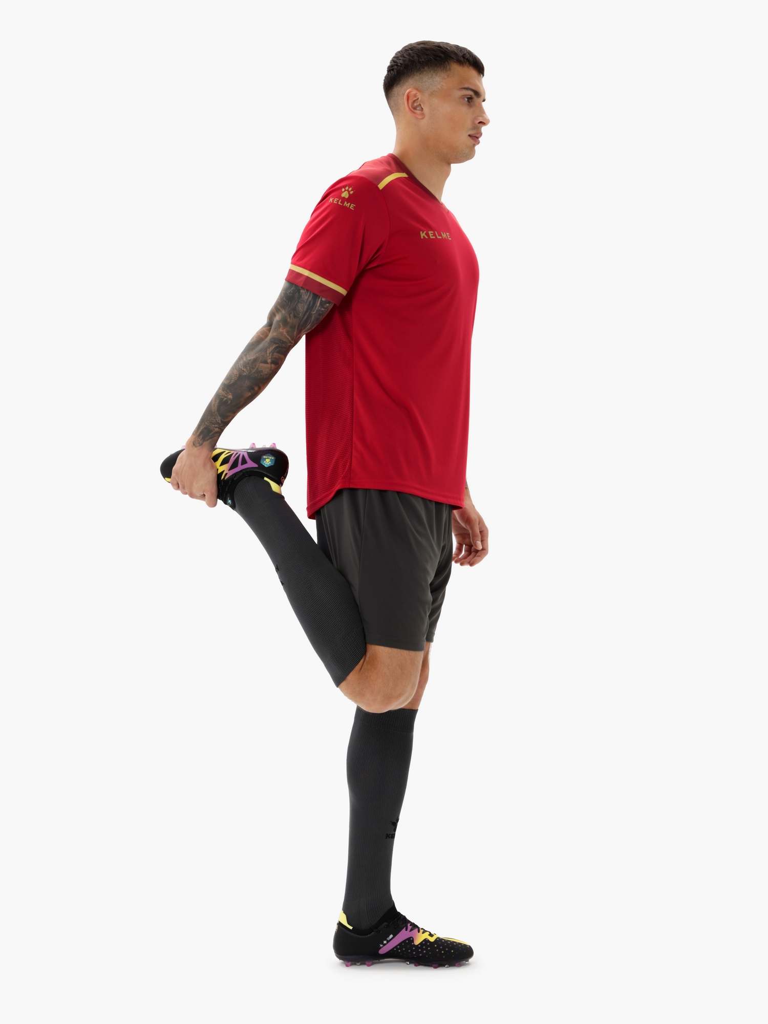 Футбольная форма Kelme Football Suit 8351ZB1158-667 Red\Dark Grey
