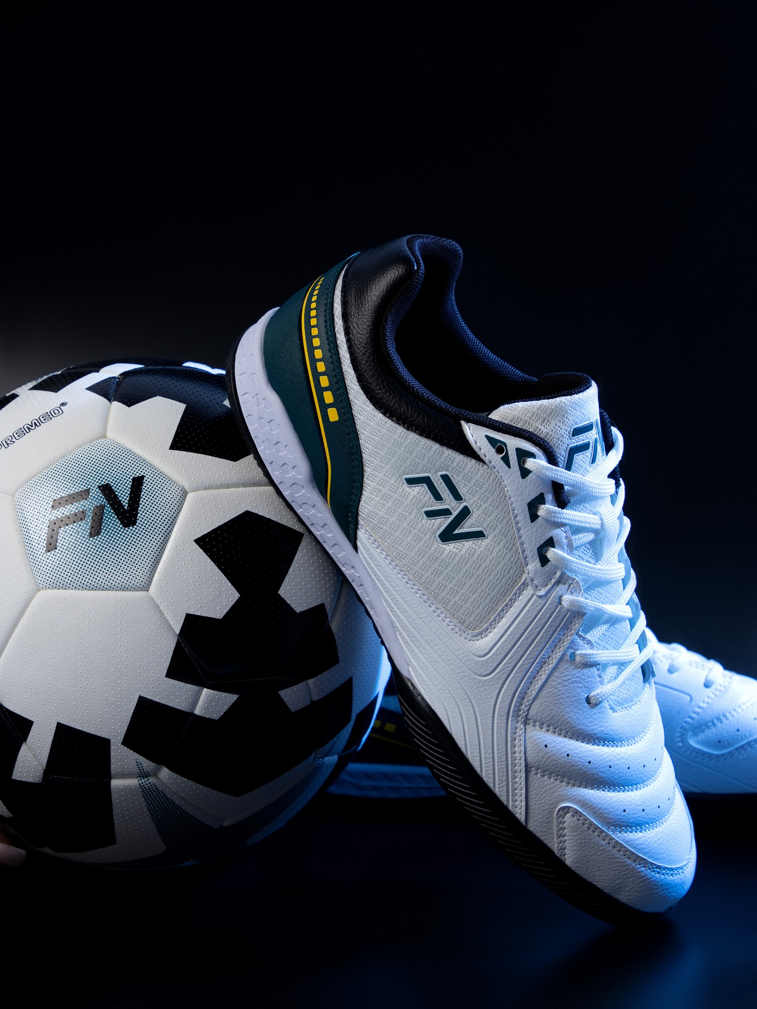 Футзалки FN Star (IN) FN5061004-103 White