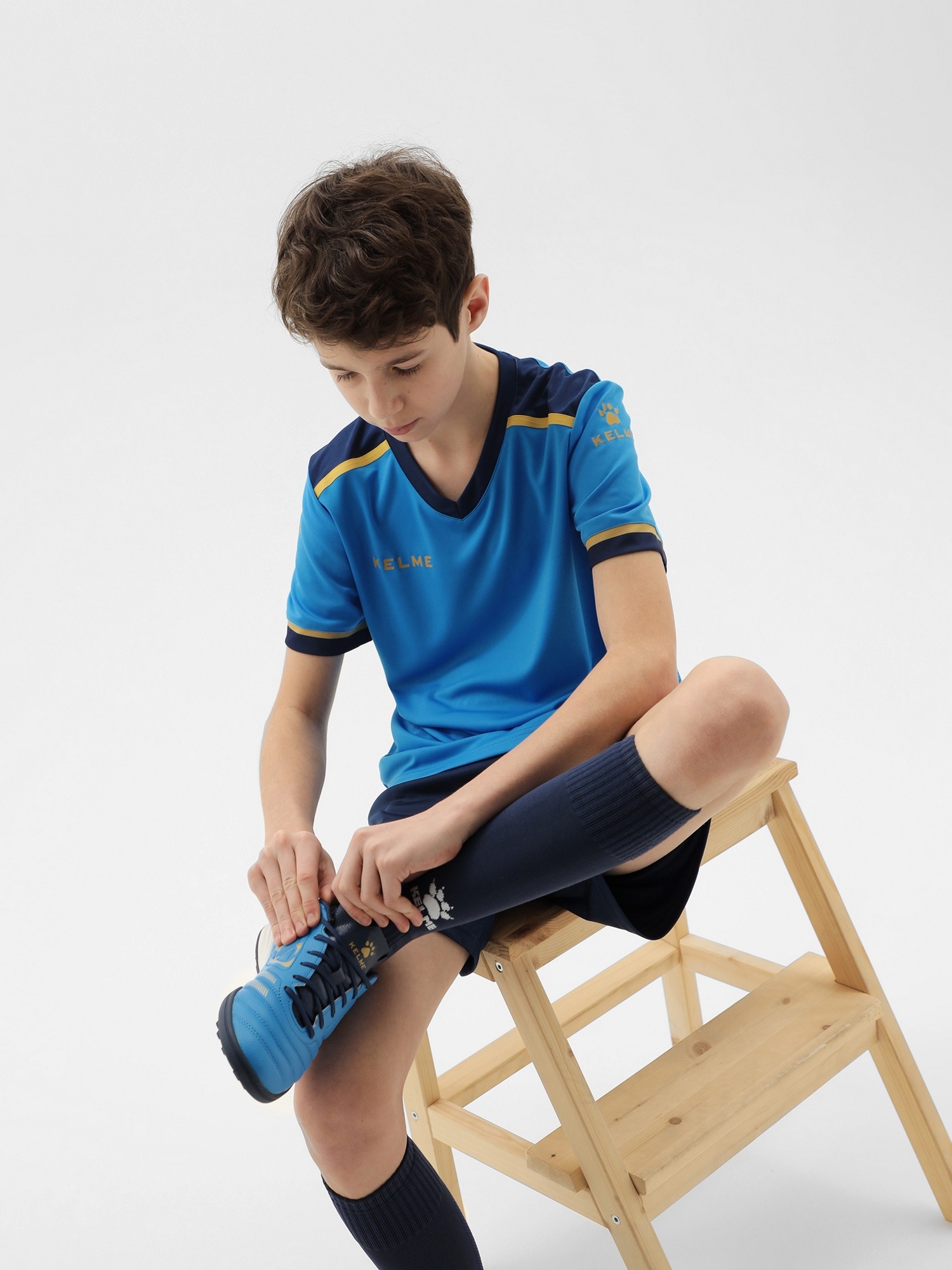 Детская футбольная форма Kelme Football Suit 8351ZB3158-996 Light Blue\Dark Blue