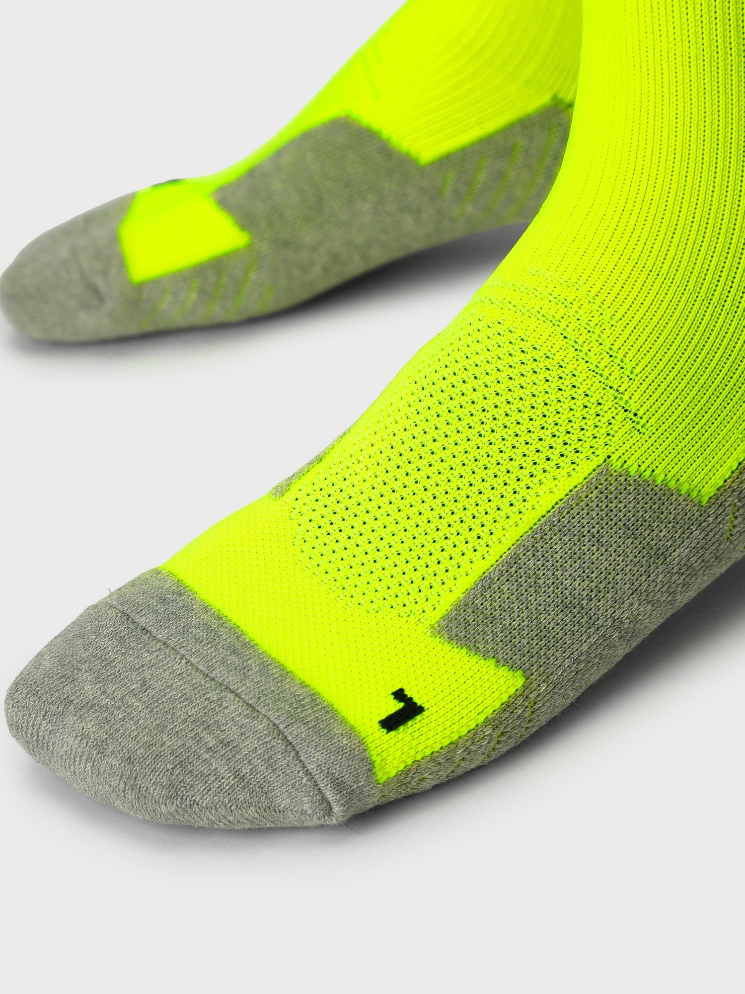 Гетры Kelme Elastic Mid-Calf Football Sock K15Z908-933 Light Green