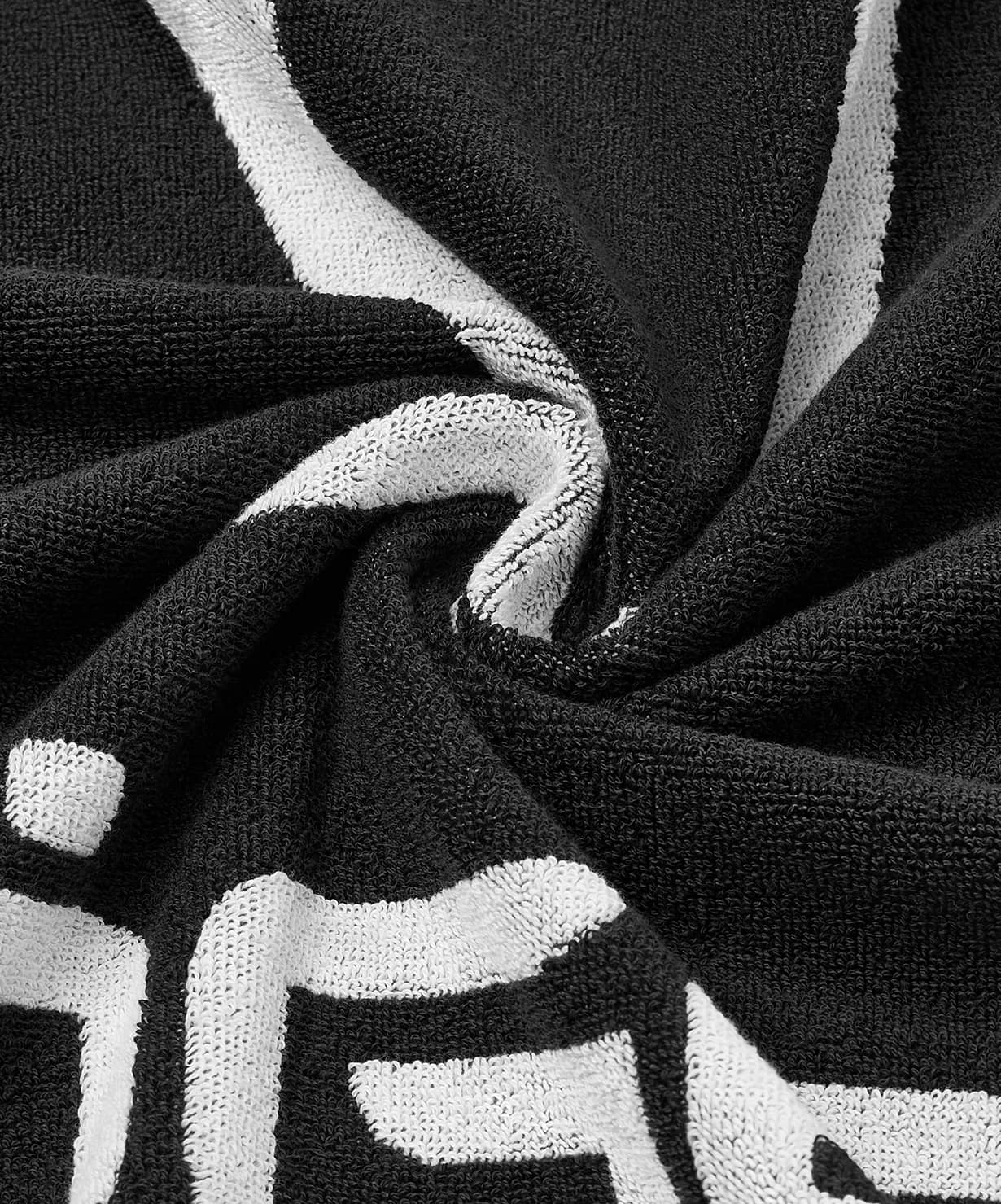 Полотенце спортивное, 70х140см Jogel ESSENTIAL Towel L, черный\белый