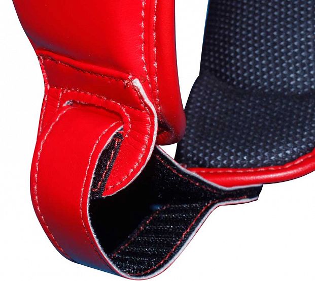Шлем боксерский Adidas Hybrid 50 Head Guard adiH50HG красный