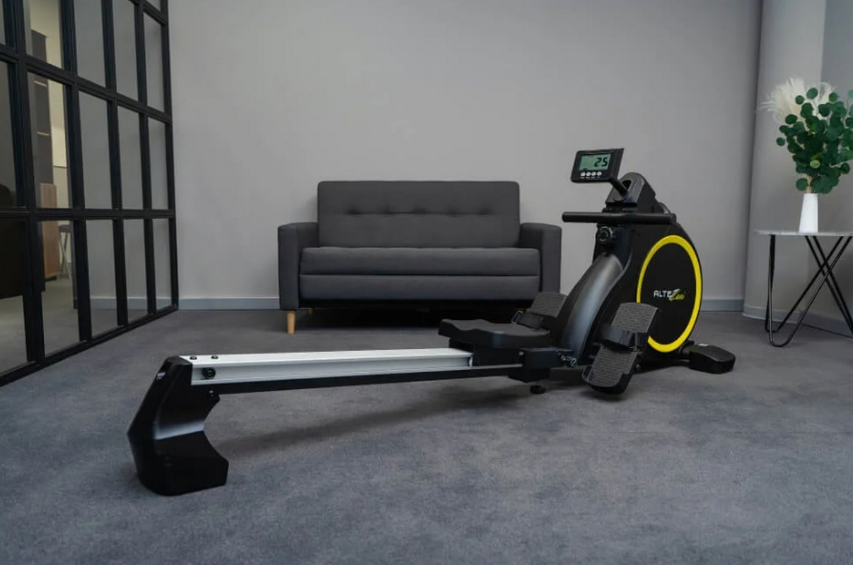 Гребной тренажер Altezani R130