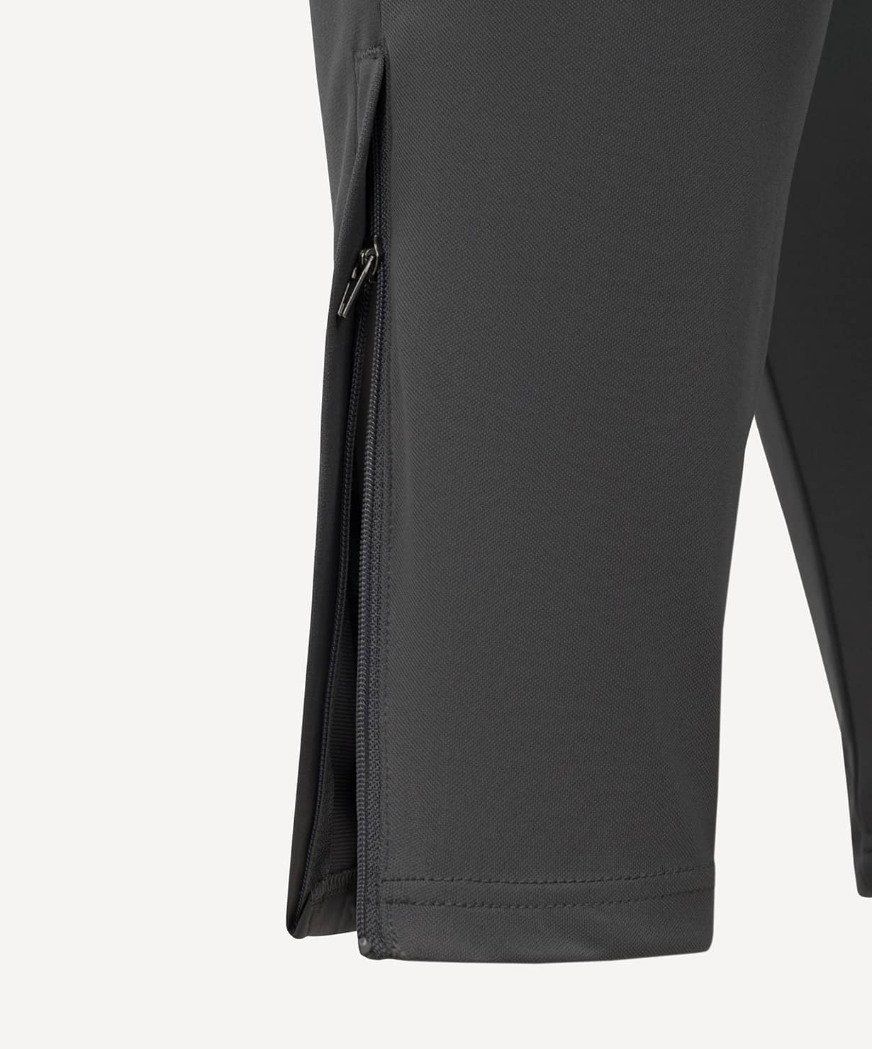 Брюки тренировочные Jogel CAMP 2 Training Pocket Pants 93, темно-серый