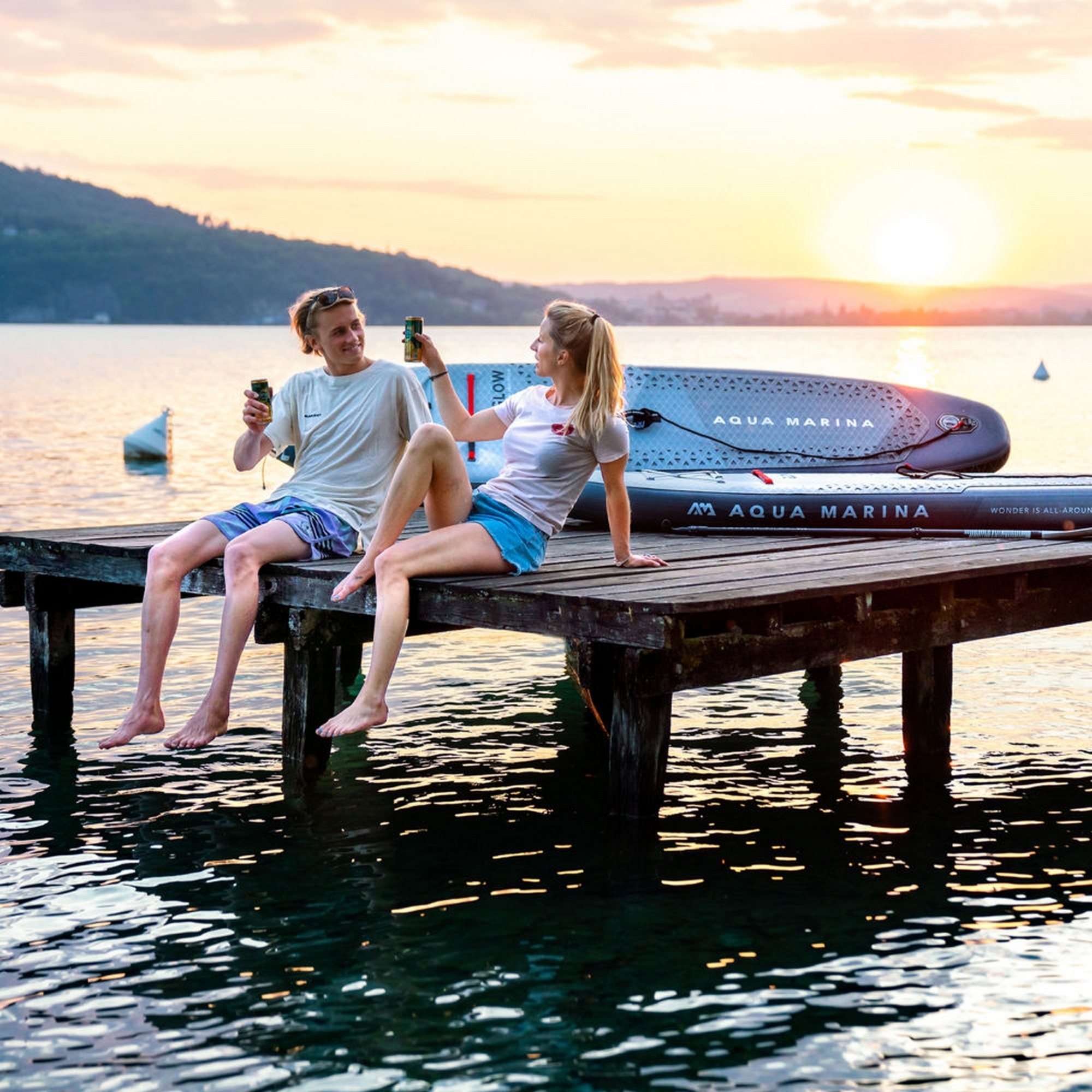 SUP-доска 315х79х15см, Ambient Light System, киль, лиш, до 140кг Aqua Marina Glow BT-24GL