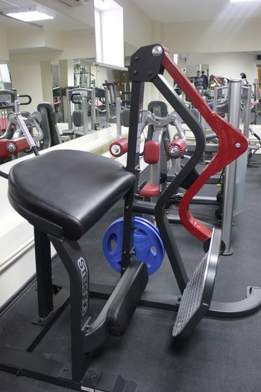 Impulse SL7008 ягодичные тренажеры
