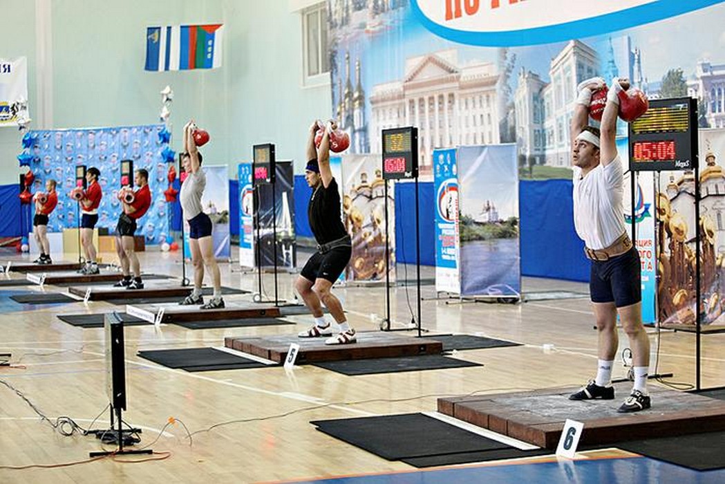 Помост для гиревого спорта (тренировочный)1,5х1,5х0,1 м Atlet | Premium Fitness