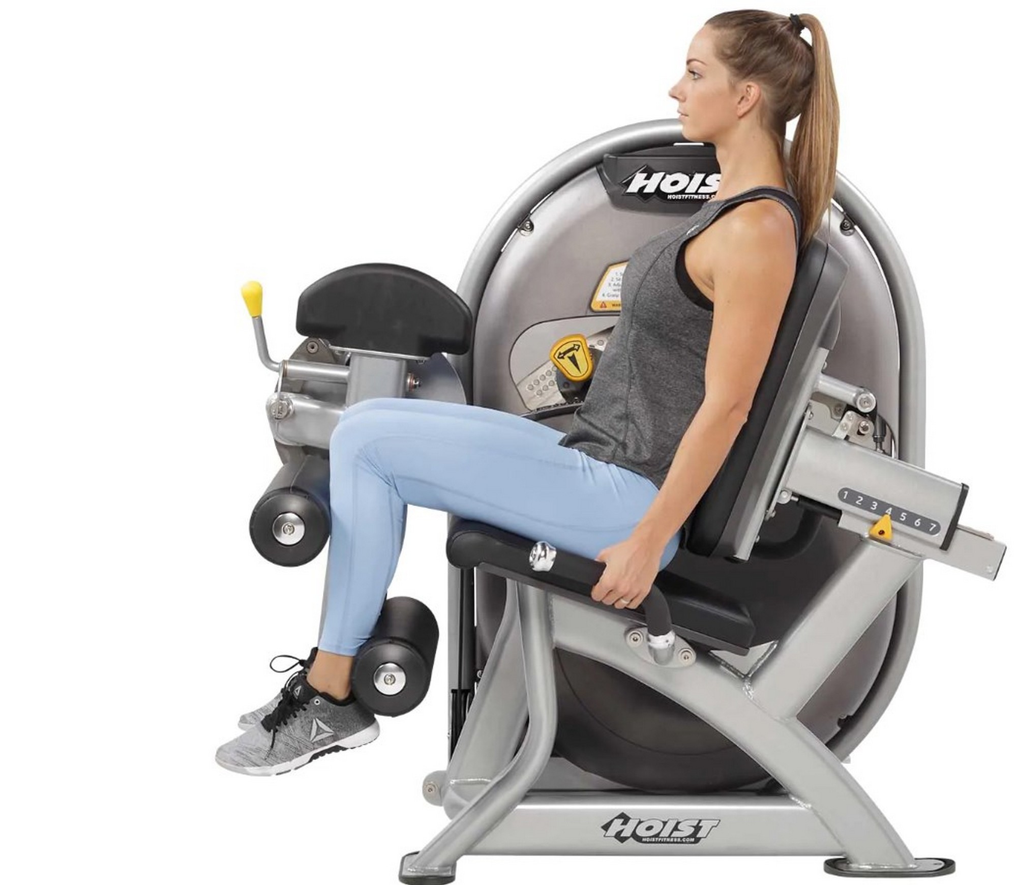 Hoist CL-3402: Сгибание Ног | Premium Fitness