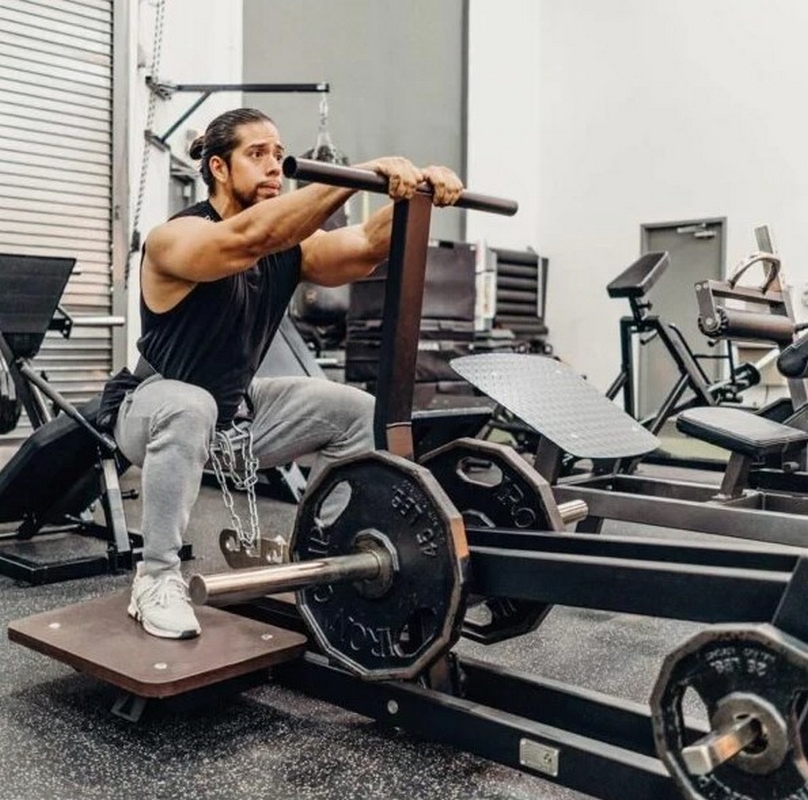 Gymleco 082 Приседания с поясом на свободных весах | Premium Fitness