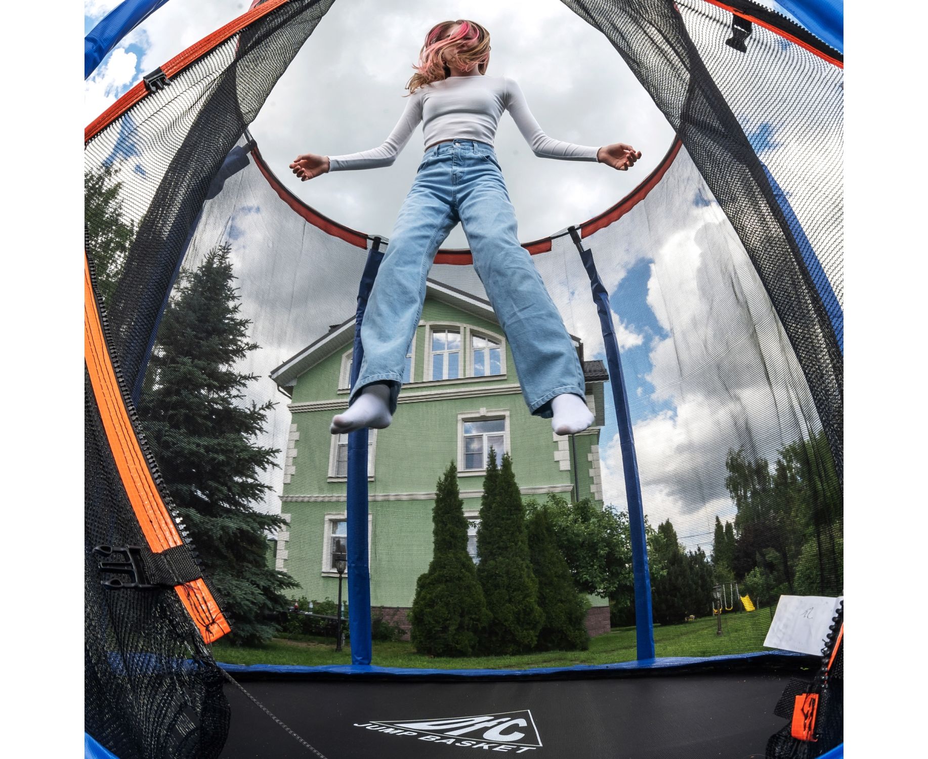 Батут DFC Jump Basket 6ft внутр.сетка, лестница (183cм) 6FT-JBSK-B