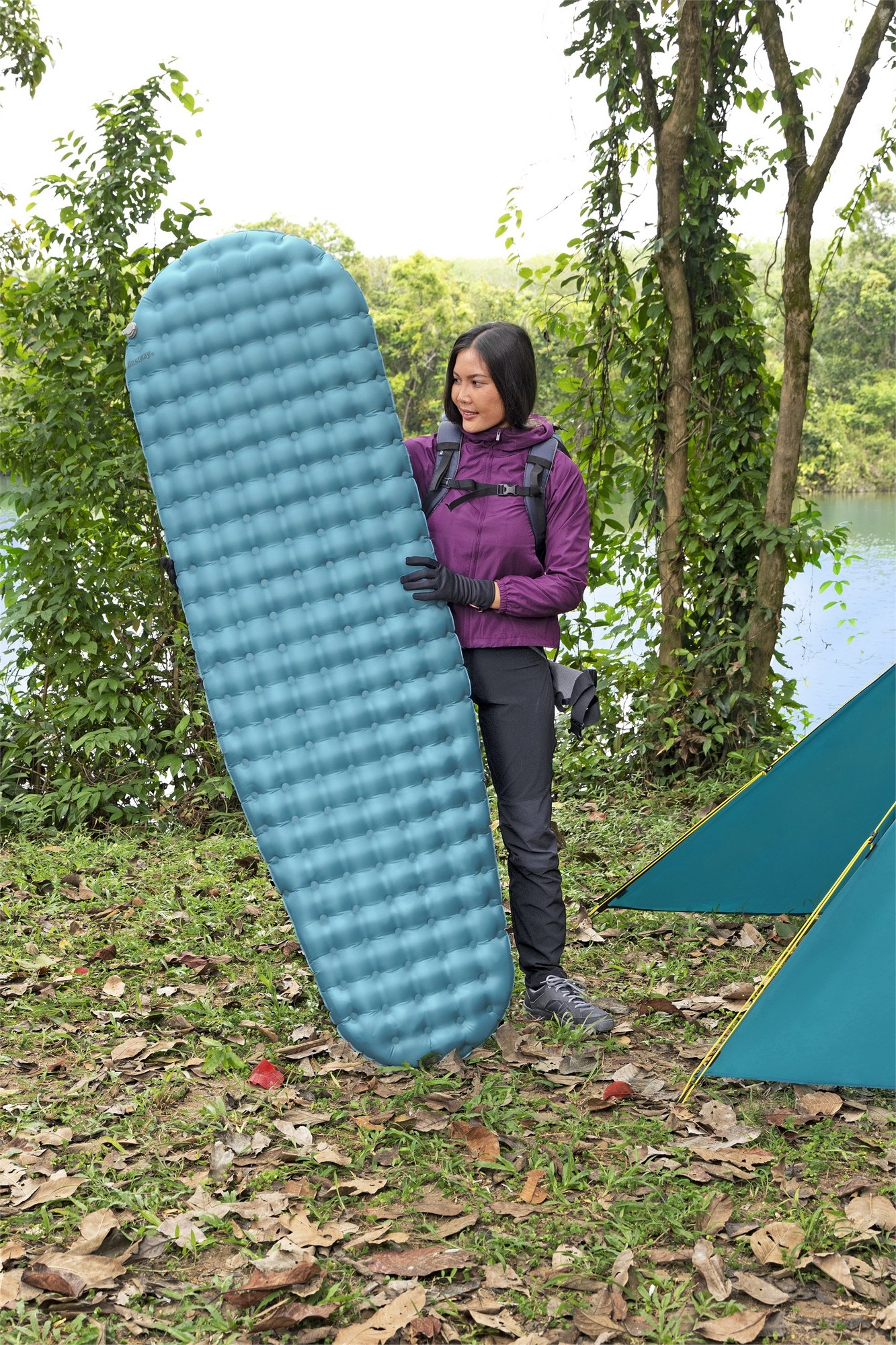 Надувной спальный коврик каремат 183x51x7,5см Bestway AlpineLite Insulated Regular Mummy 69612