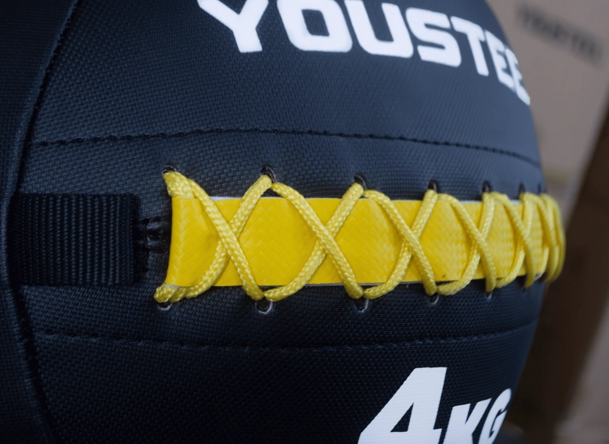 Набивной мяч BLK 4кг YouSteel