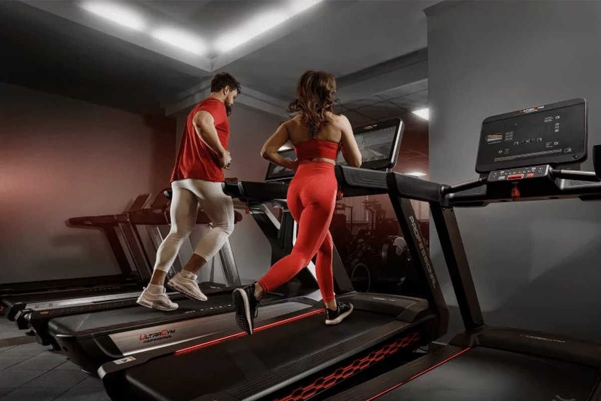 Беговая дорожка UltraGym UG-Power 010