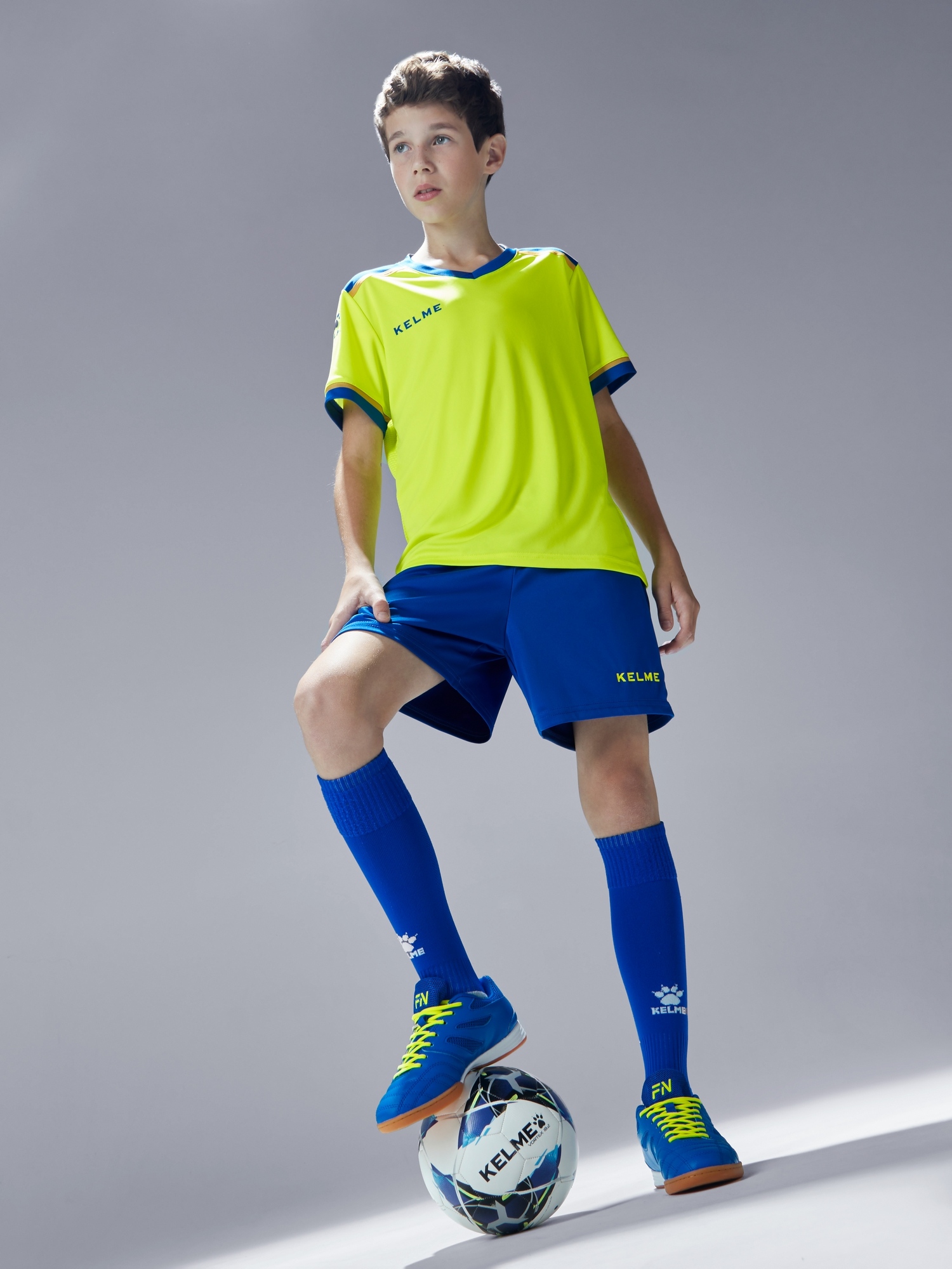 Детская футбольная форма Kelme Football Suit 8351ZB3158-918 Yellow\Blue