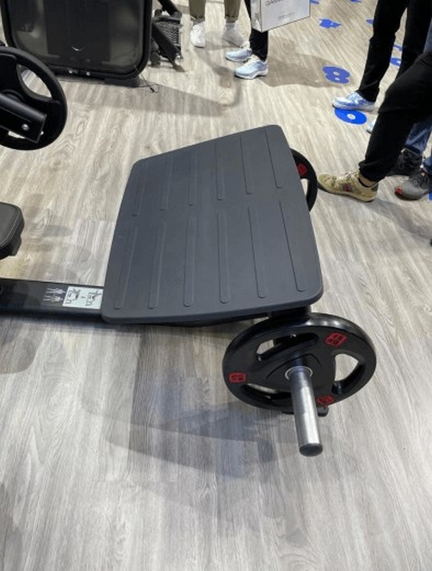 UltraGym UG-CL633 Глют-машина