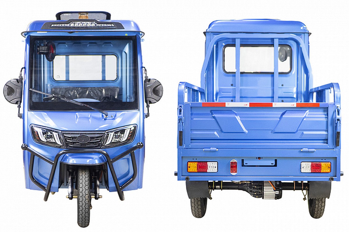 Грузовой электротрицикл RuTrike КАРГО Кабина 1500 60V1000W 022468-2735 серый