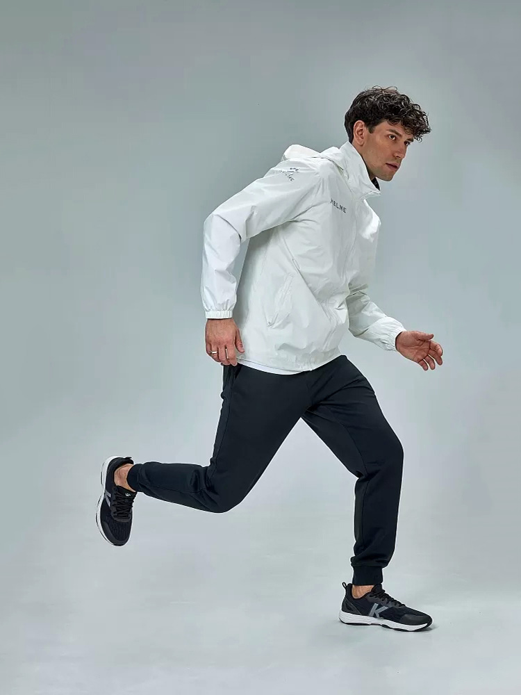 Ветровка Kelme Raincoat 3801241-100 White